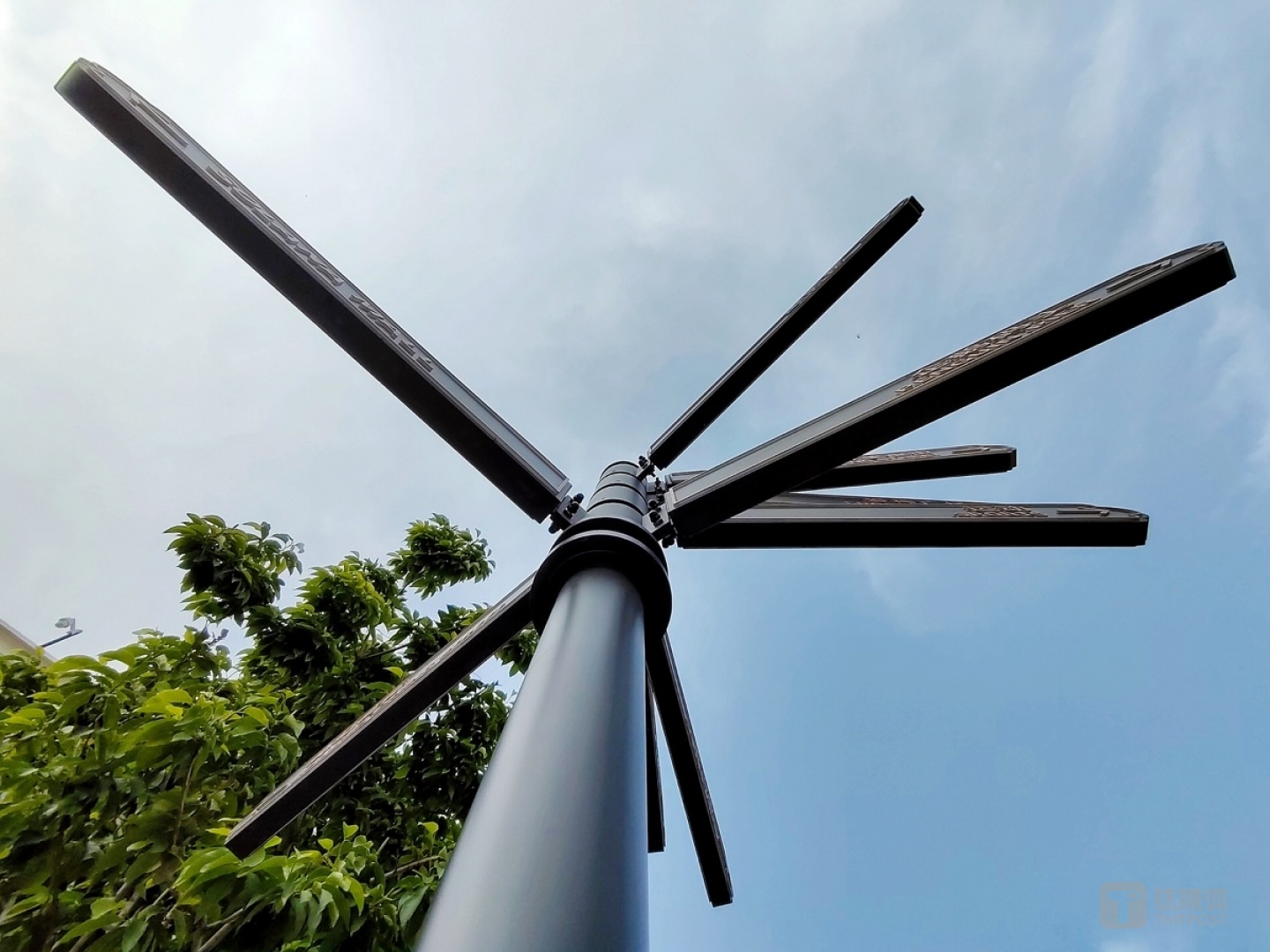 更多样张 焦距：mm 光圈：f/ 快门速度：1/s ISO: