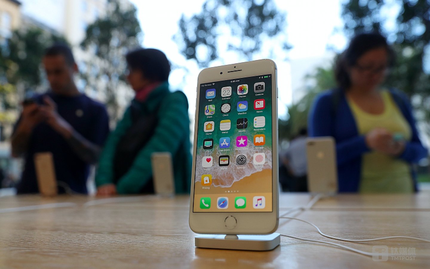 题图来自:视觉中国