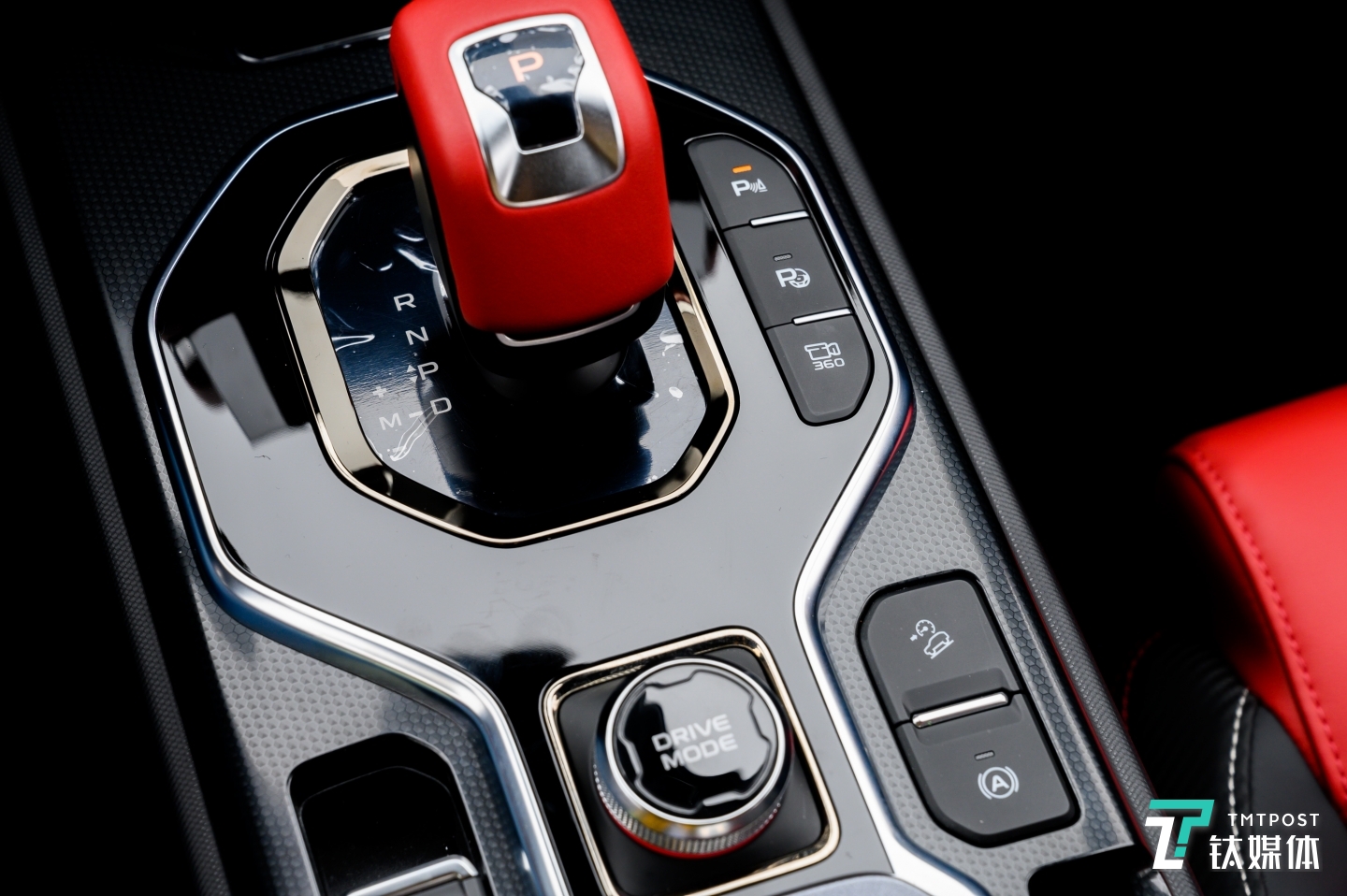 中控上多种操控切换