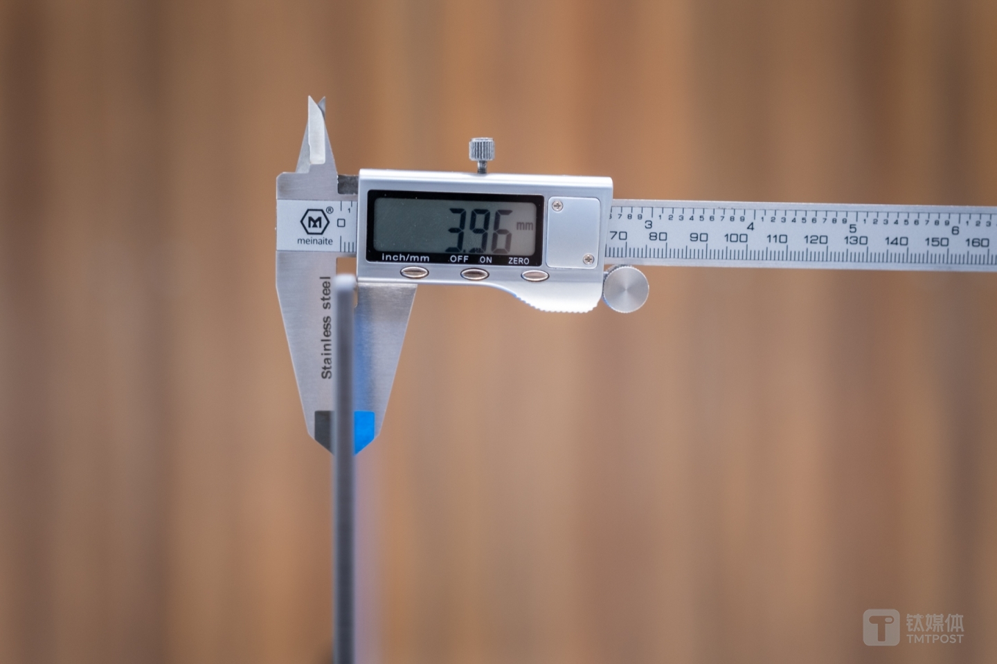 机身厚度3.96mm