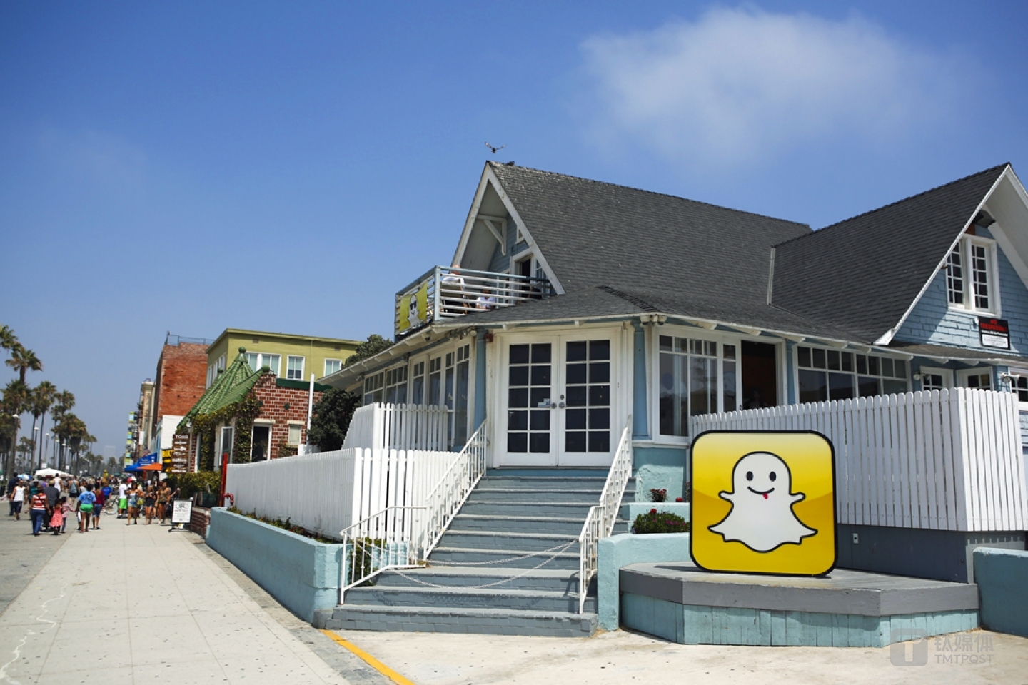 公司的总部曾经位于洛杉矶的文斯海滩 Photograph by Patrick Fallon&mdash;Bloomberg/Getty Images 来源：fortune