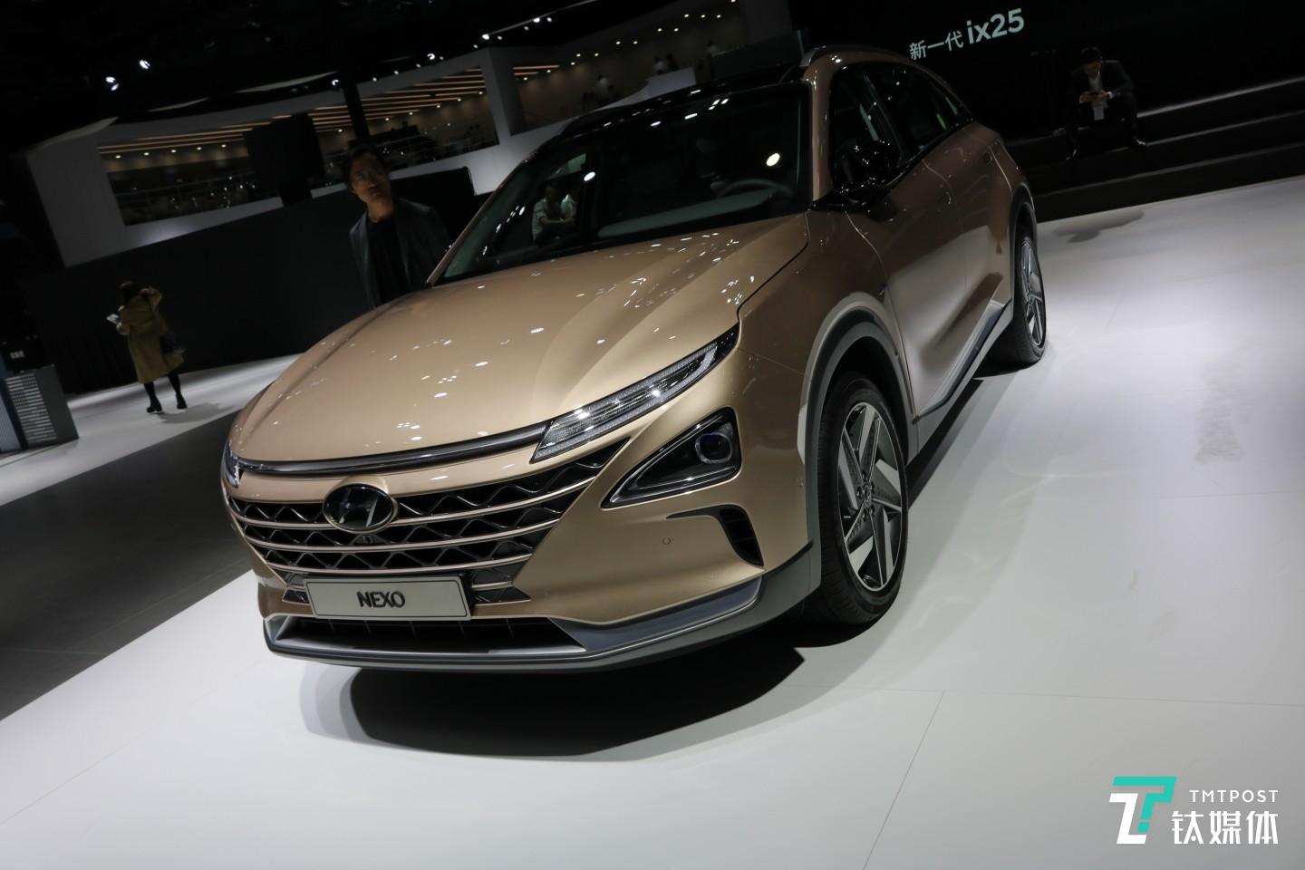 现代氢燃料电池汽车