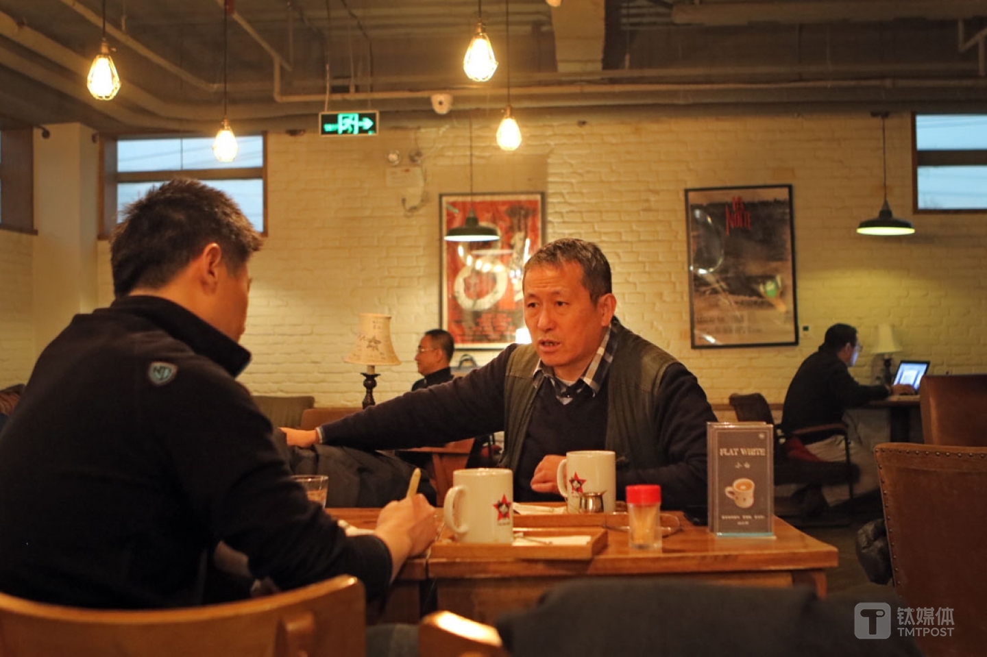 经常会有合作伙伴或者行业内寻求帮助的人找到曾德钧，&ldquo;只要是真心做事的&rdquo;，他一般都不会拒绝，尤其是对一些有实际需求，比如寻找供应商、资源的人，他都会帮助对方，&ldquo;不论是用户或者喜欢我的人，只要是对我有所期待和需求，我都不会去拒绝。&rdquo;