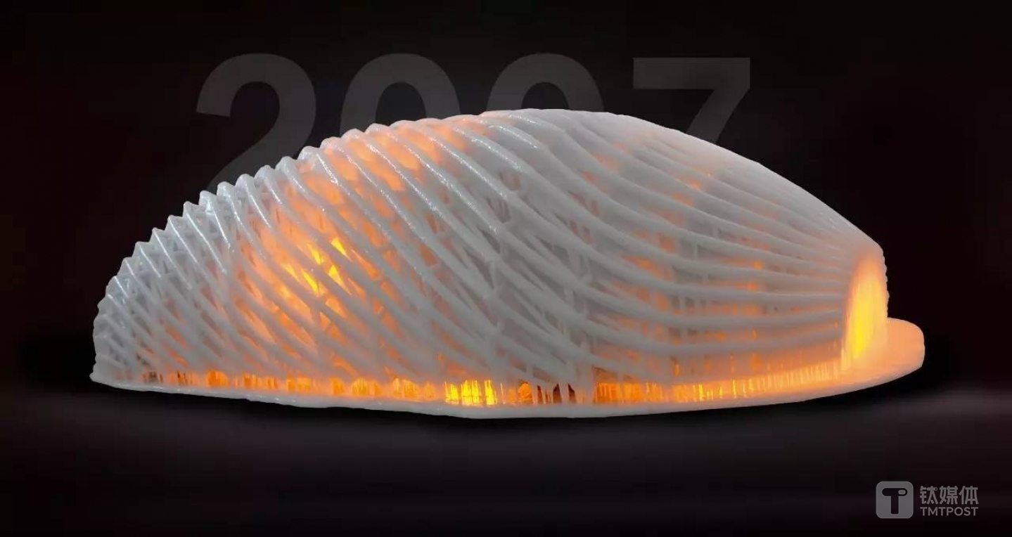 奥拉维尔&middot;埃利亚松设计的宝马艺术车