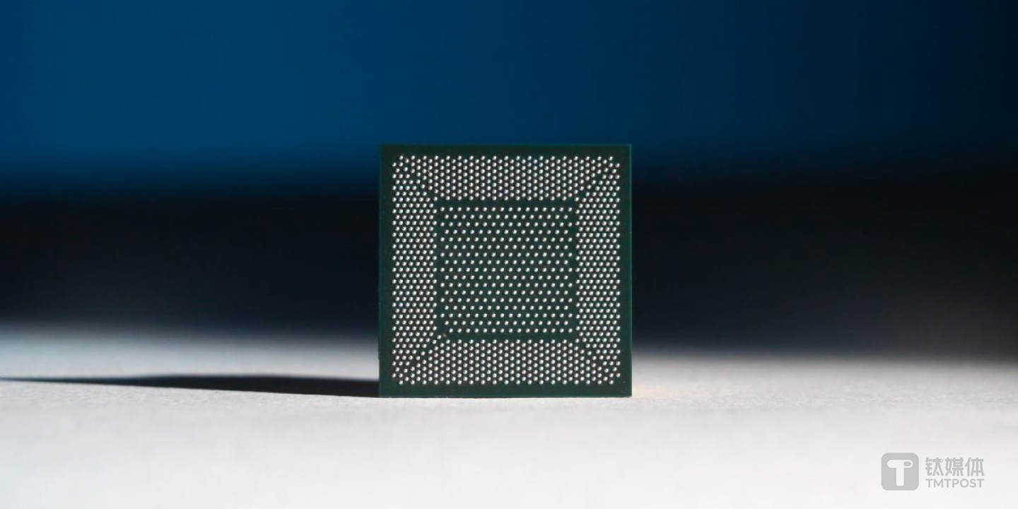 Loihi神经形态芯片