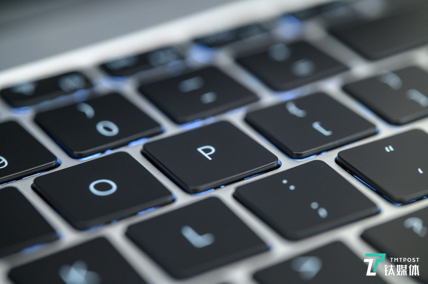 性能模式启动按键