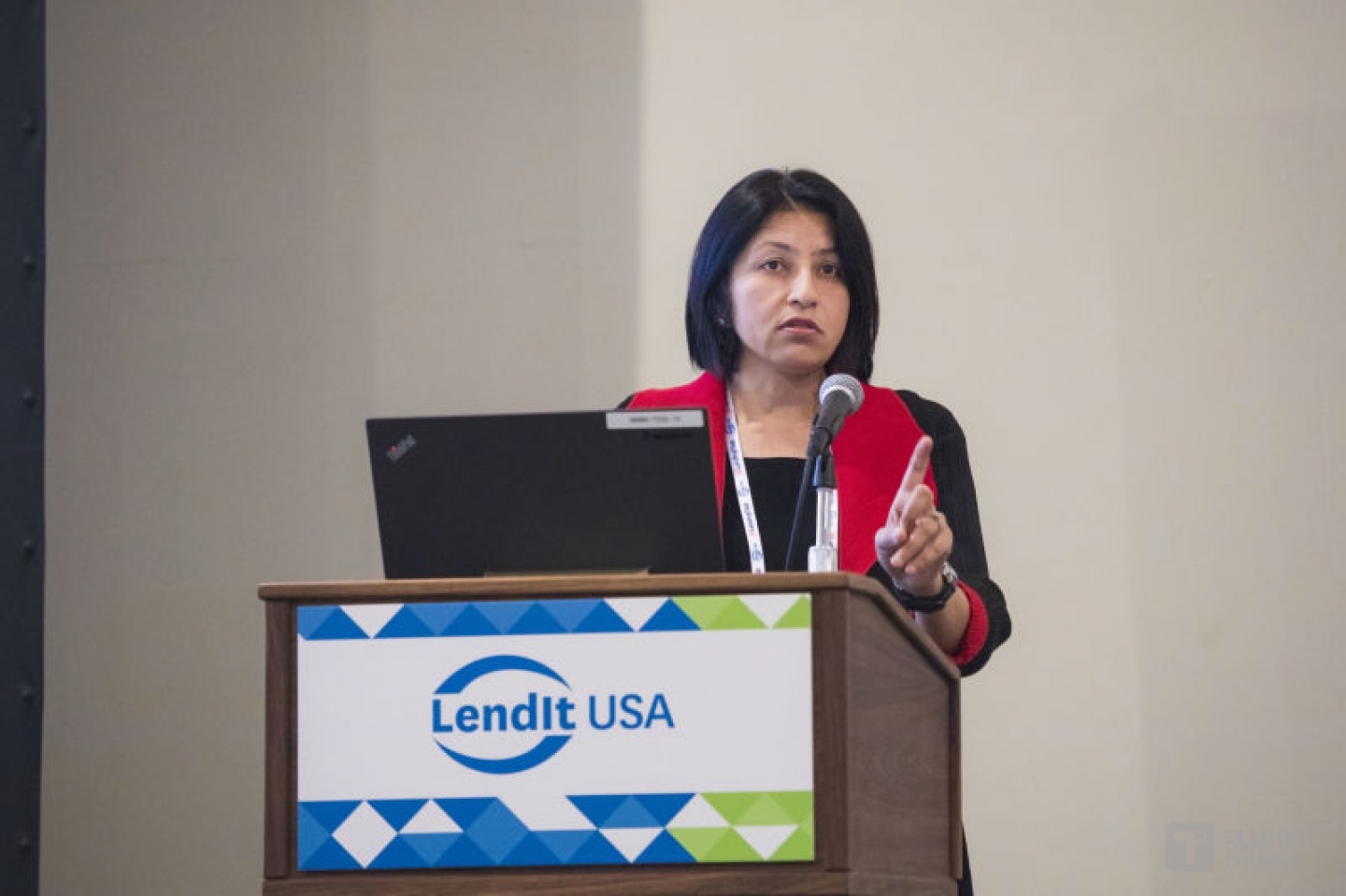 Anju Patwardhan看好的商业模式是B2B，以及B2B2C。