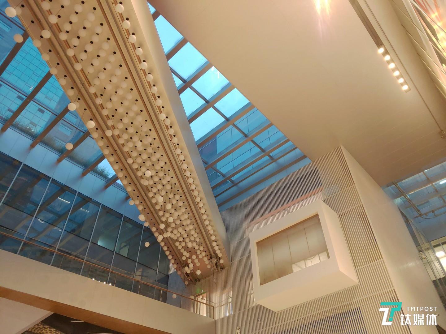 焦距:4.25mm 光圈:f/1.7 快门速度:1/s ISO: