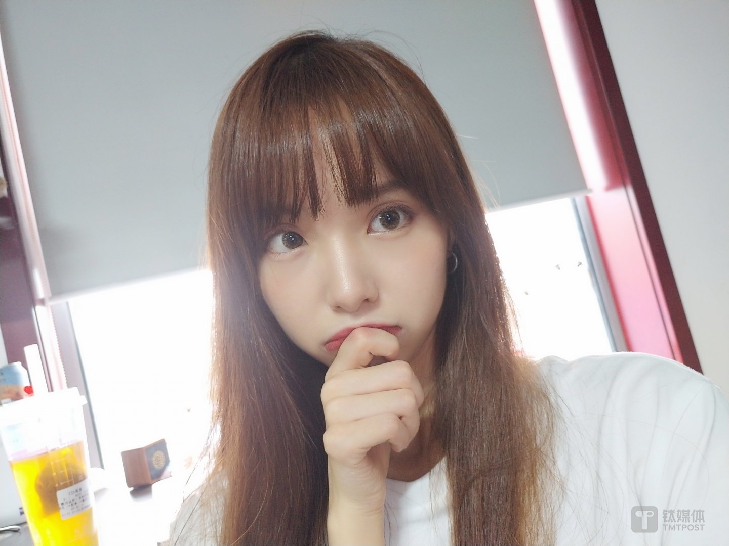 “软萌脸”模式-焦距 4.36mm,光圈 f1.8,快门 1/33