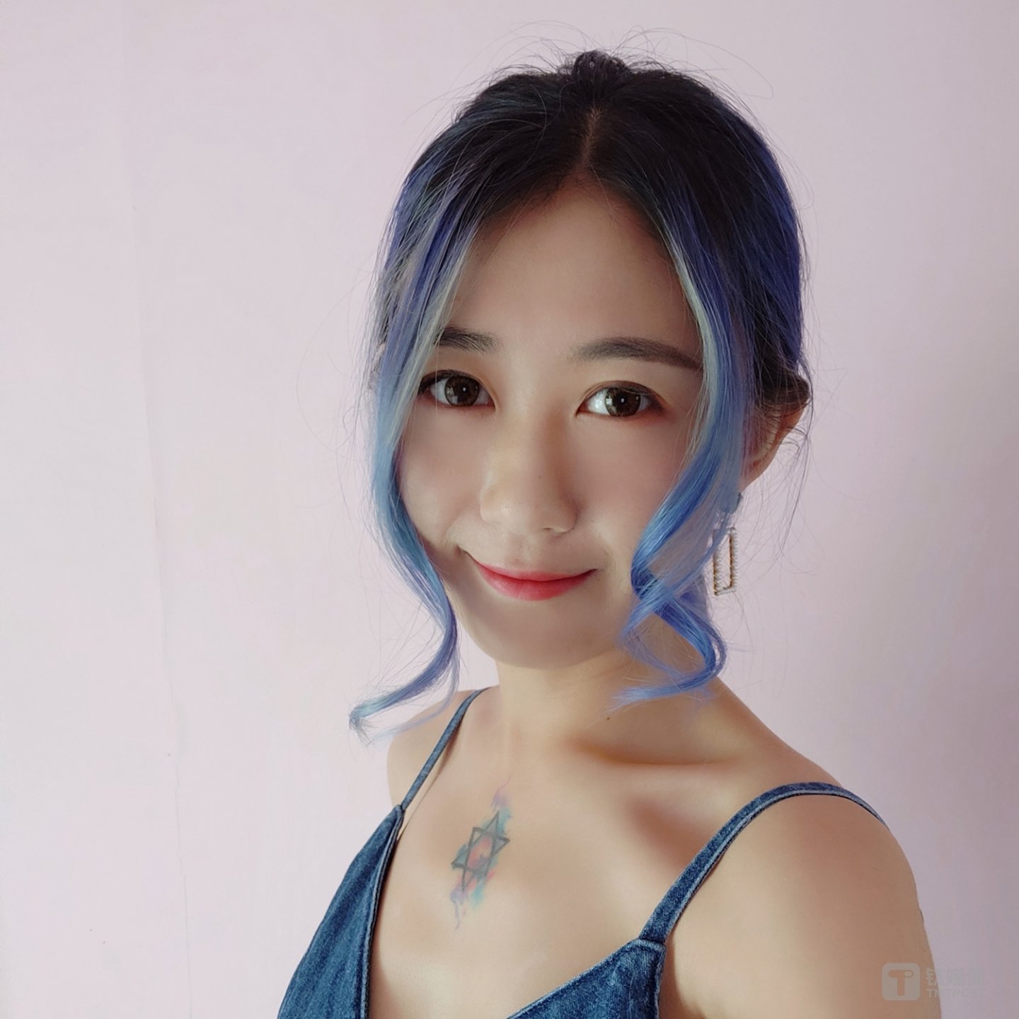 小米8探索版自拍