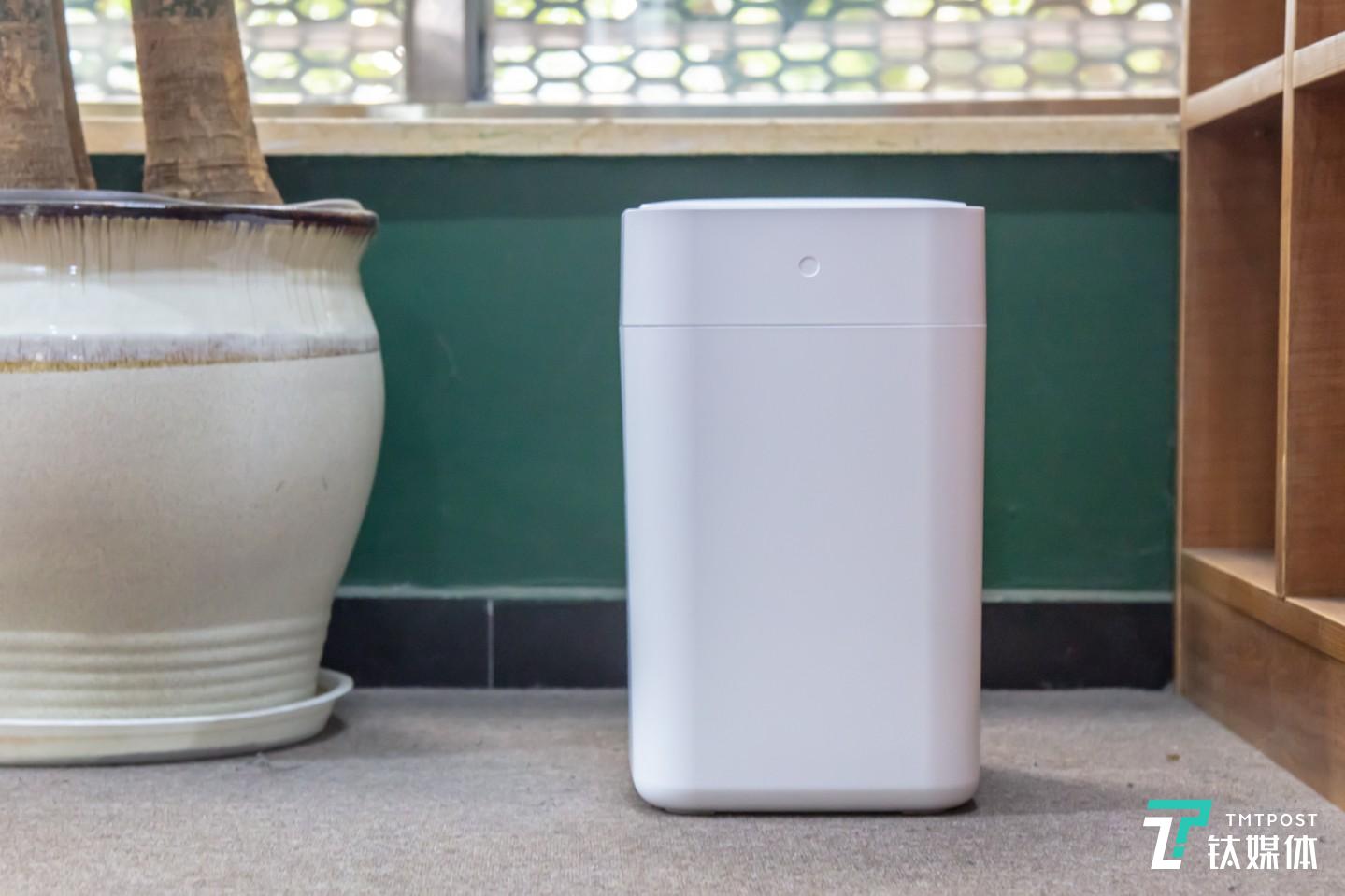 拓牛垃圾桶外观图