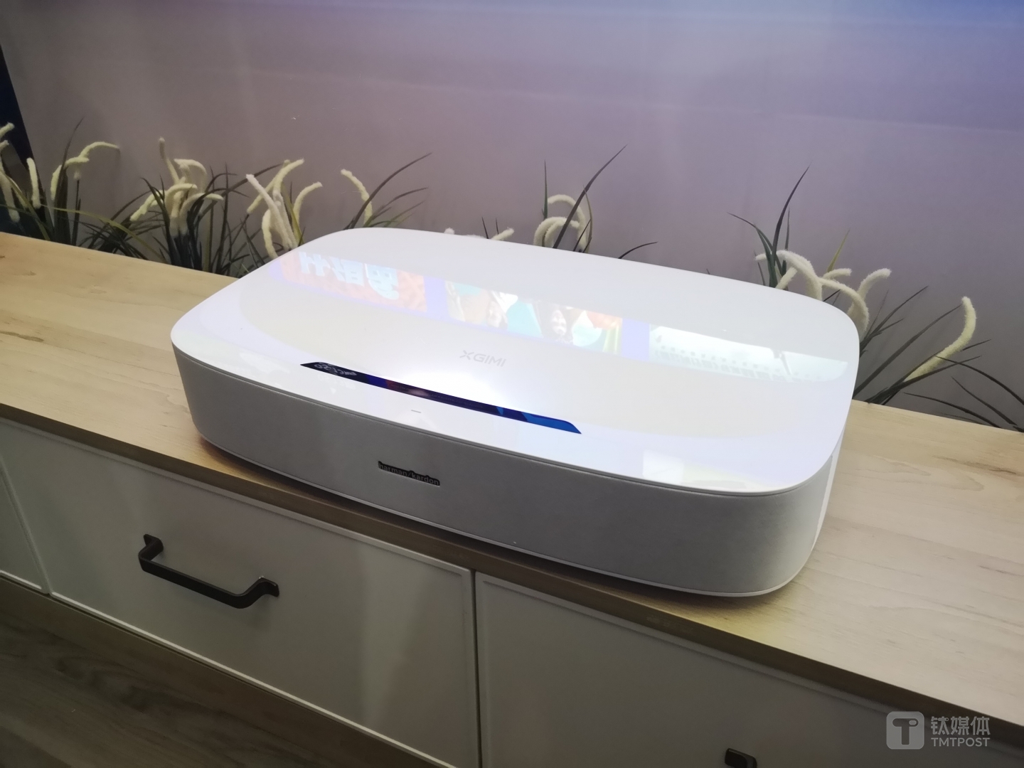 极米激光电视皓&middot;LUNE