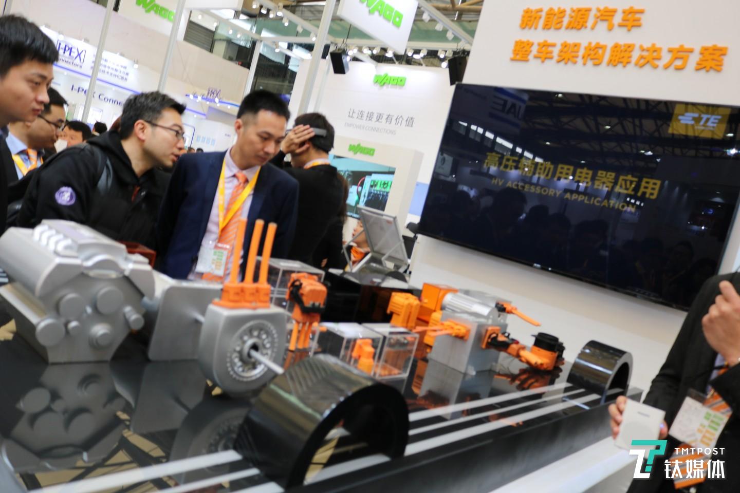 高压辅助用电器