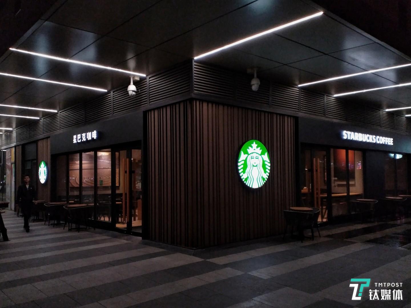 焦距：3.6mm 光圈：f/1.8 快门速度：1/s ISO: