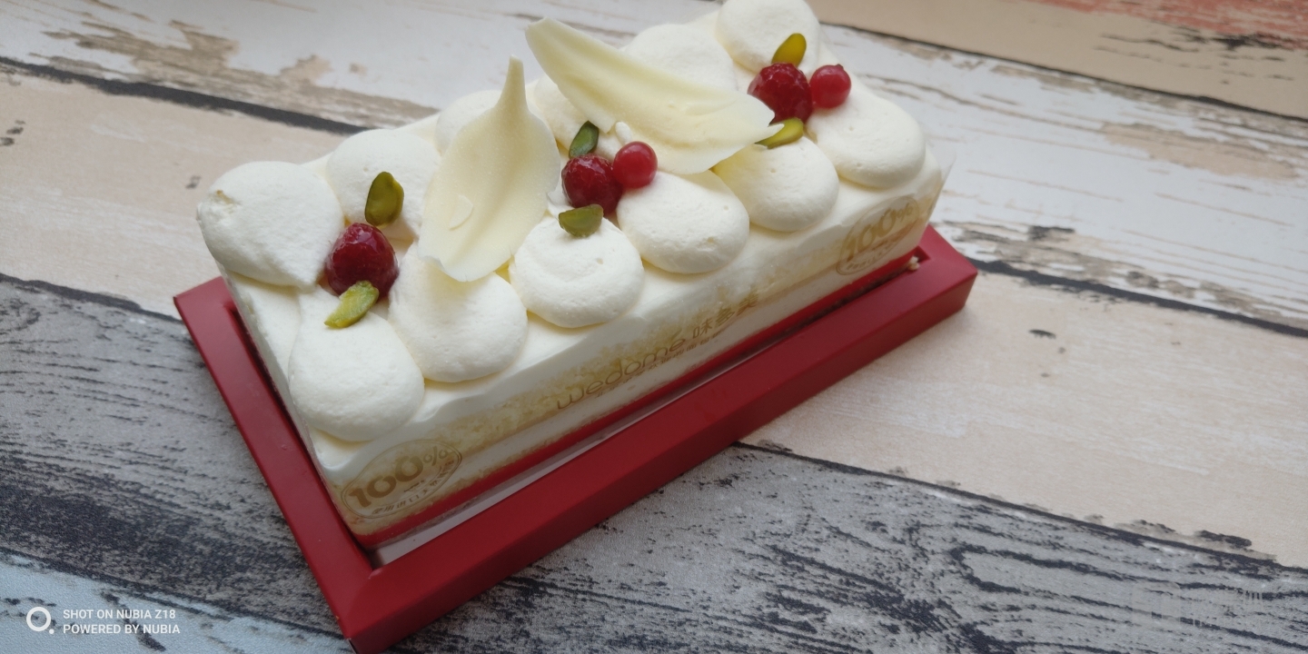 焦距：3.97mm 光圈：f/1.6 快门速度：1/50s ISO：125