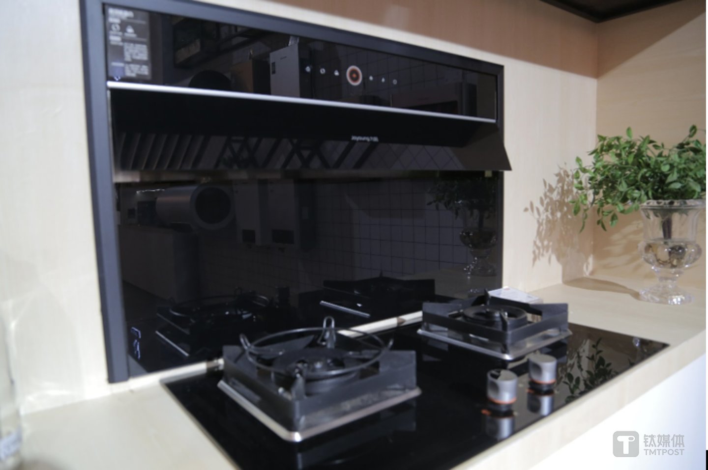 九阳“隐”烟机