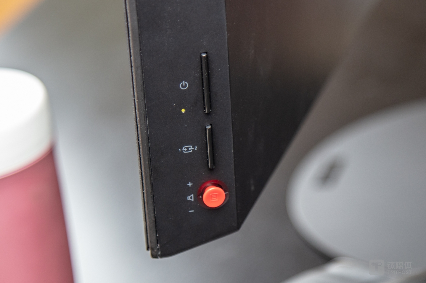 显示器操控按键