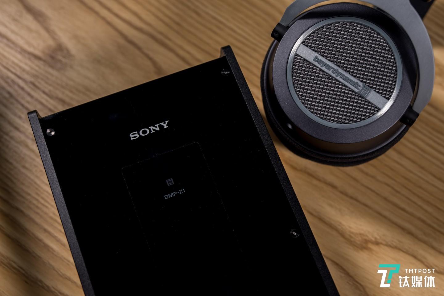 从DMP-Z1换到其他设备，很容易发现声音的差距