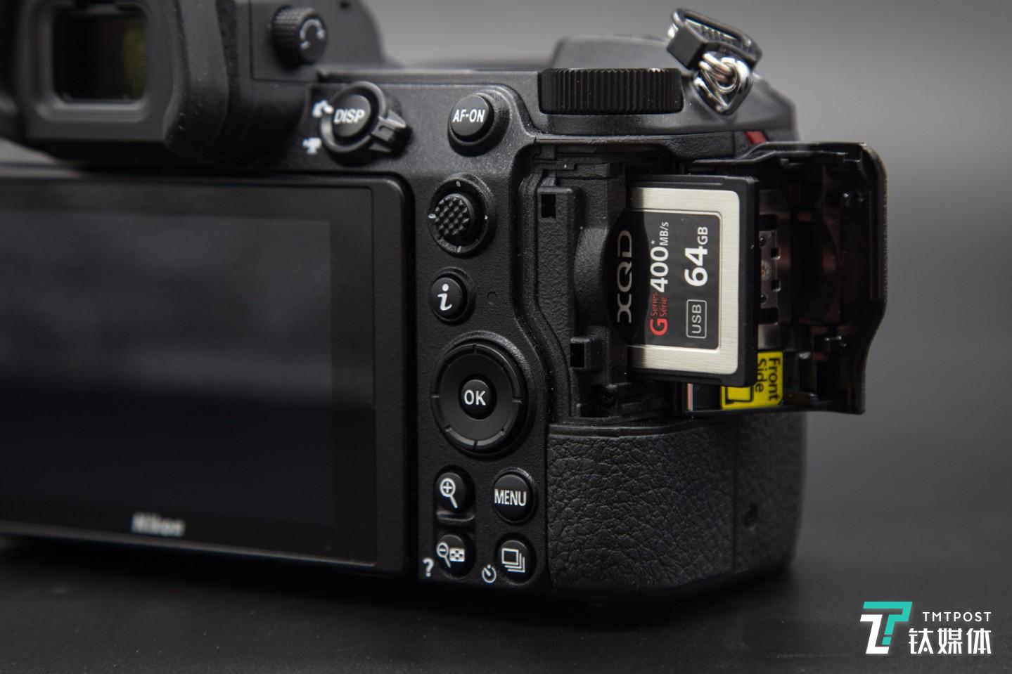 尼康Z7采用單XQD卡設(shè)計(jì)