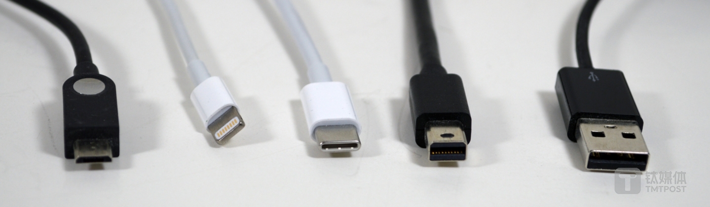 Micro-USB;Lightning;USB-C;USB-A;USB-B