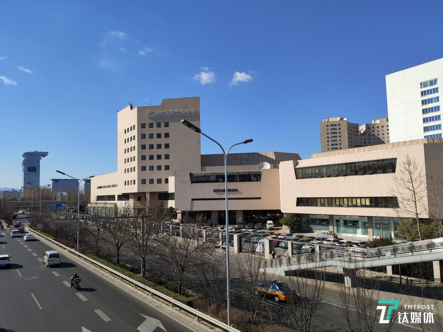 快门速度1/2000 秒、光圈：f/1.75、焦距：4.75 毫米、ISO：113