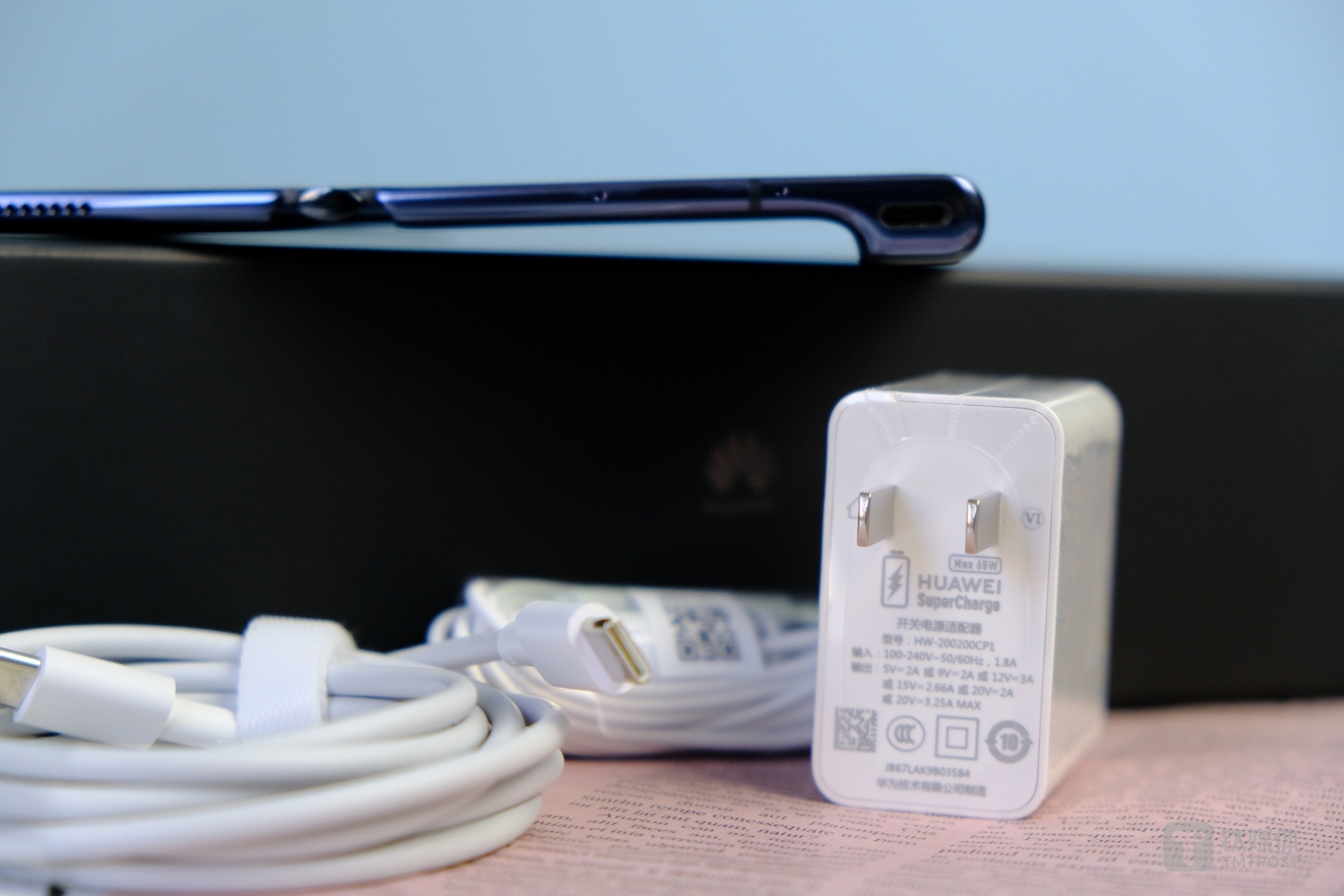 华为Mate Xs原装充电器