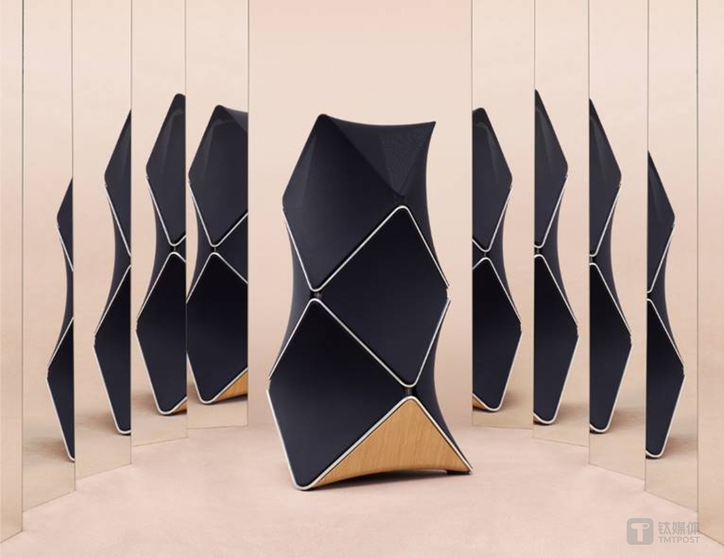 BeoLab 90 speaker