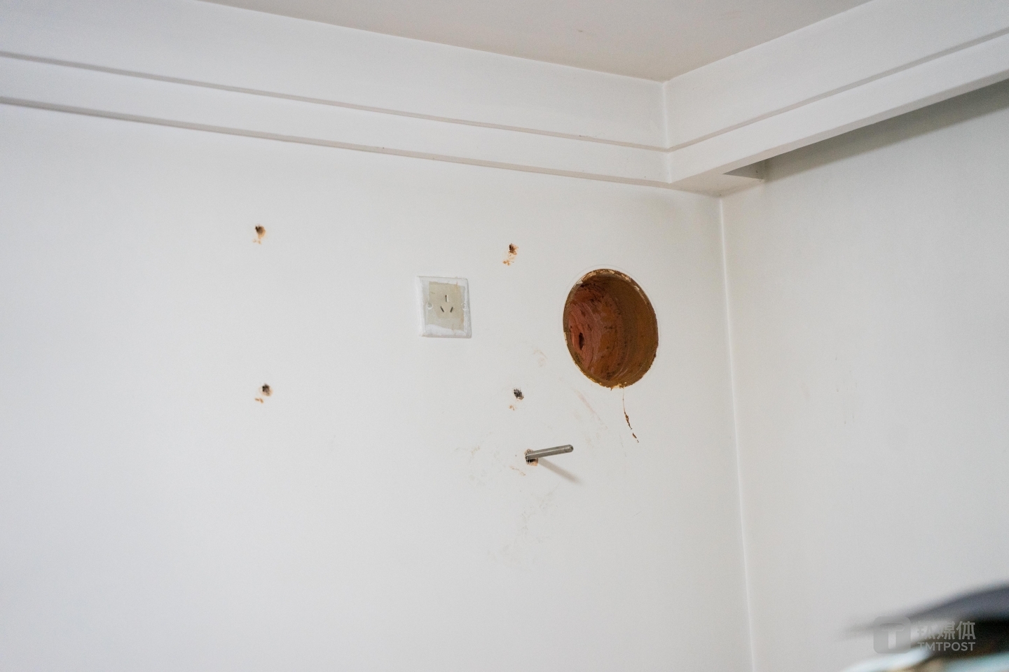 通风孔直径约16厘米