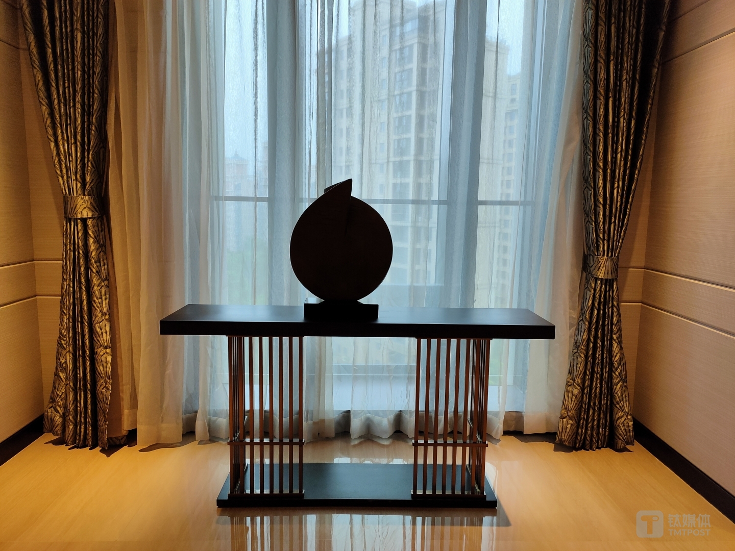 焦距：4.73 毫米 光圈：f/1.7 快门：1/50 秒 ISO：200