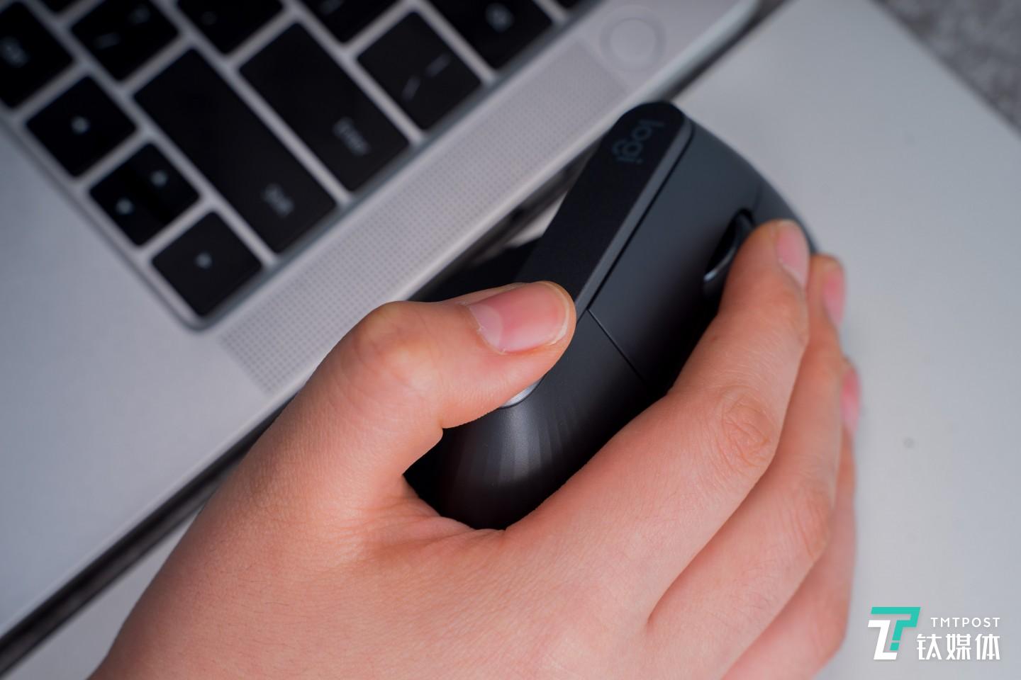 MX Vertical鼠标，主打人体工程学