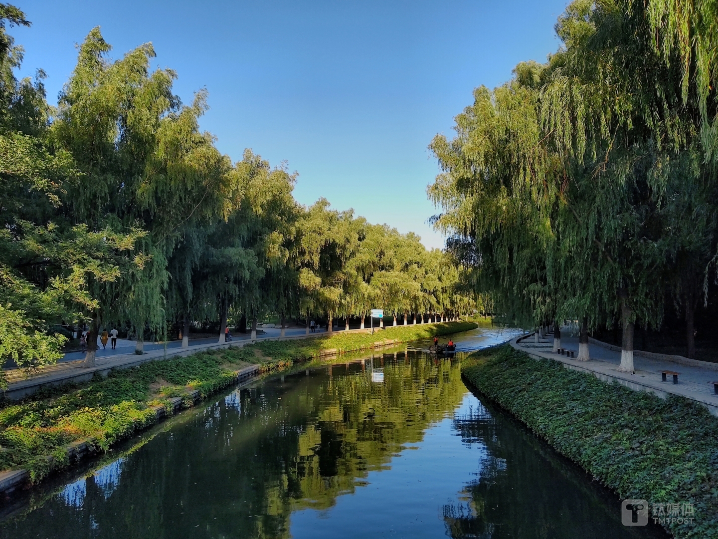 更多样片焦距：3.56mm 光圈：f/1.8 快门速度：1/s ISO: