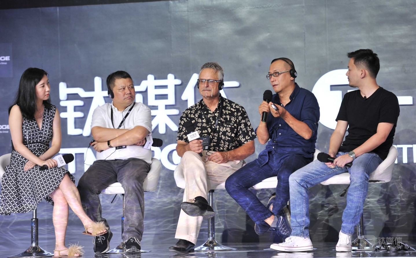 科技对话艺术，就是我们对话未来