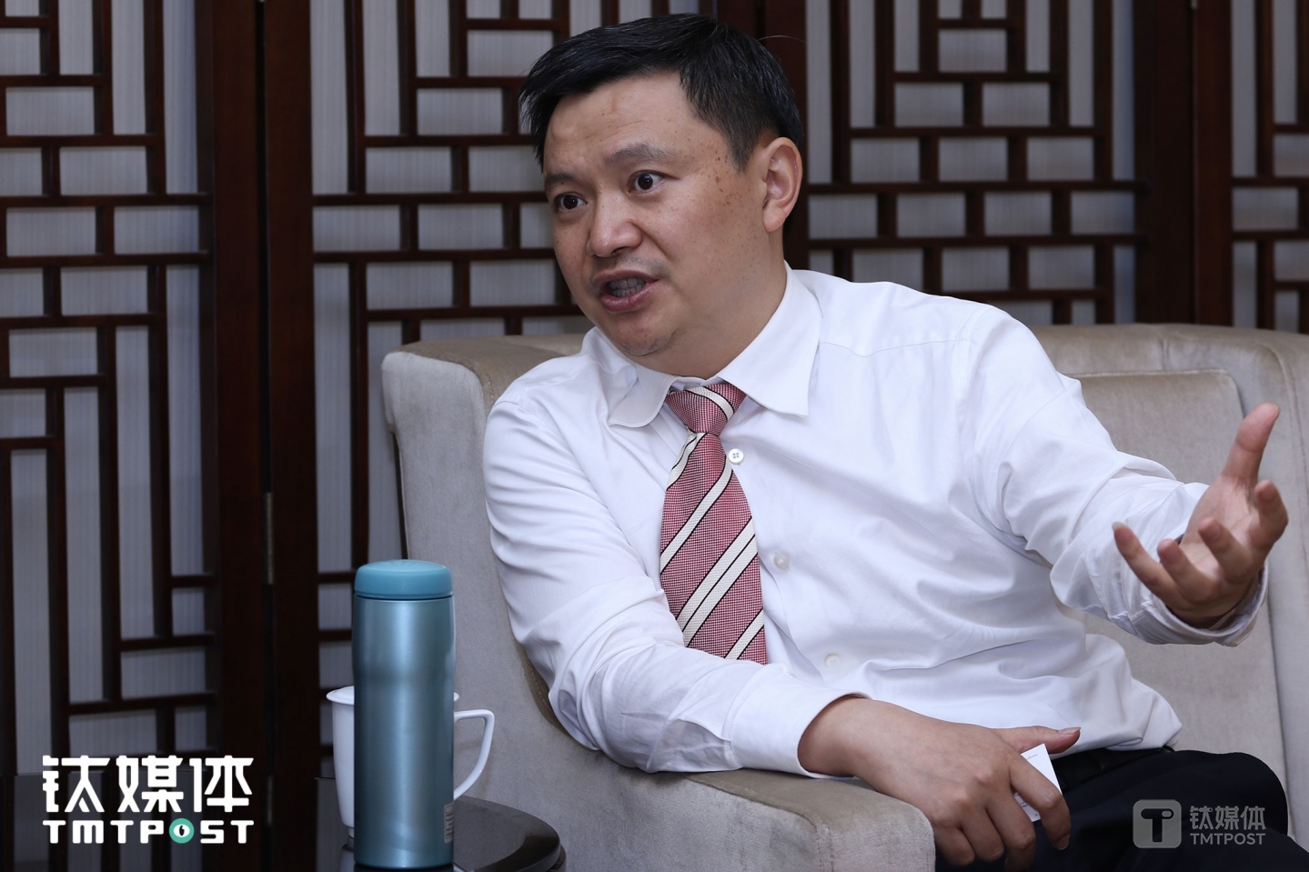 张亚波并不避讳谈及三花的失败