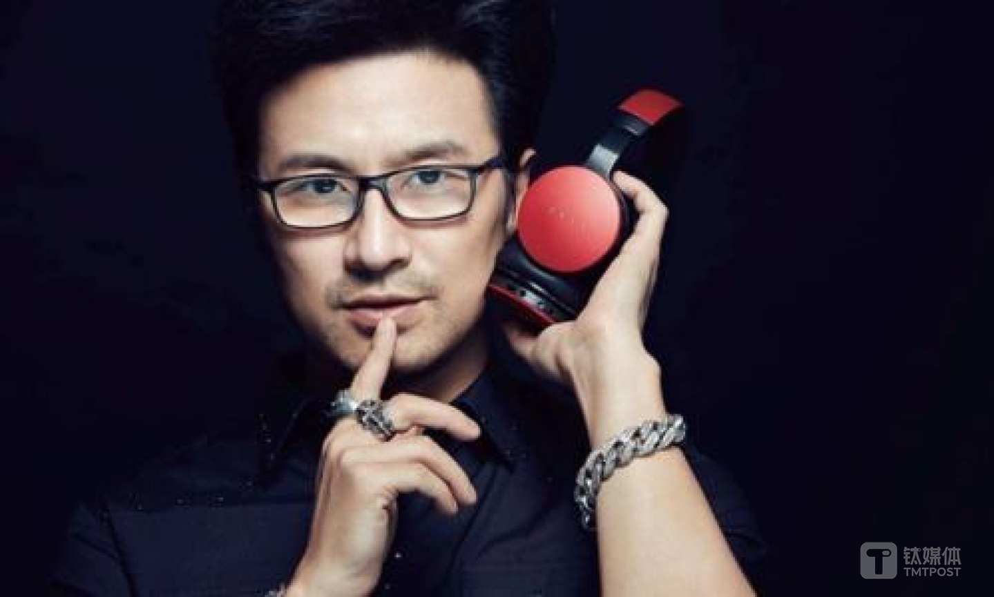 歌手汪峰成立的耳机品牌 FIIL