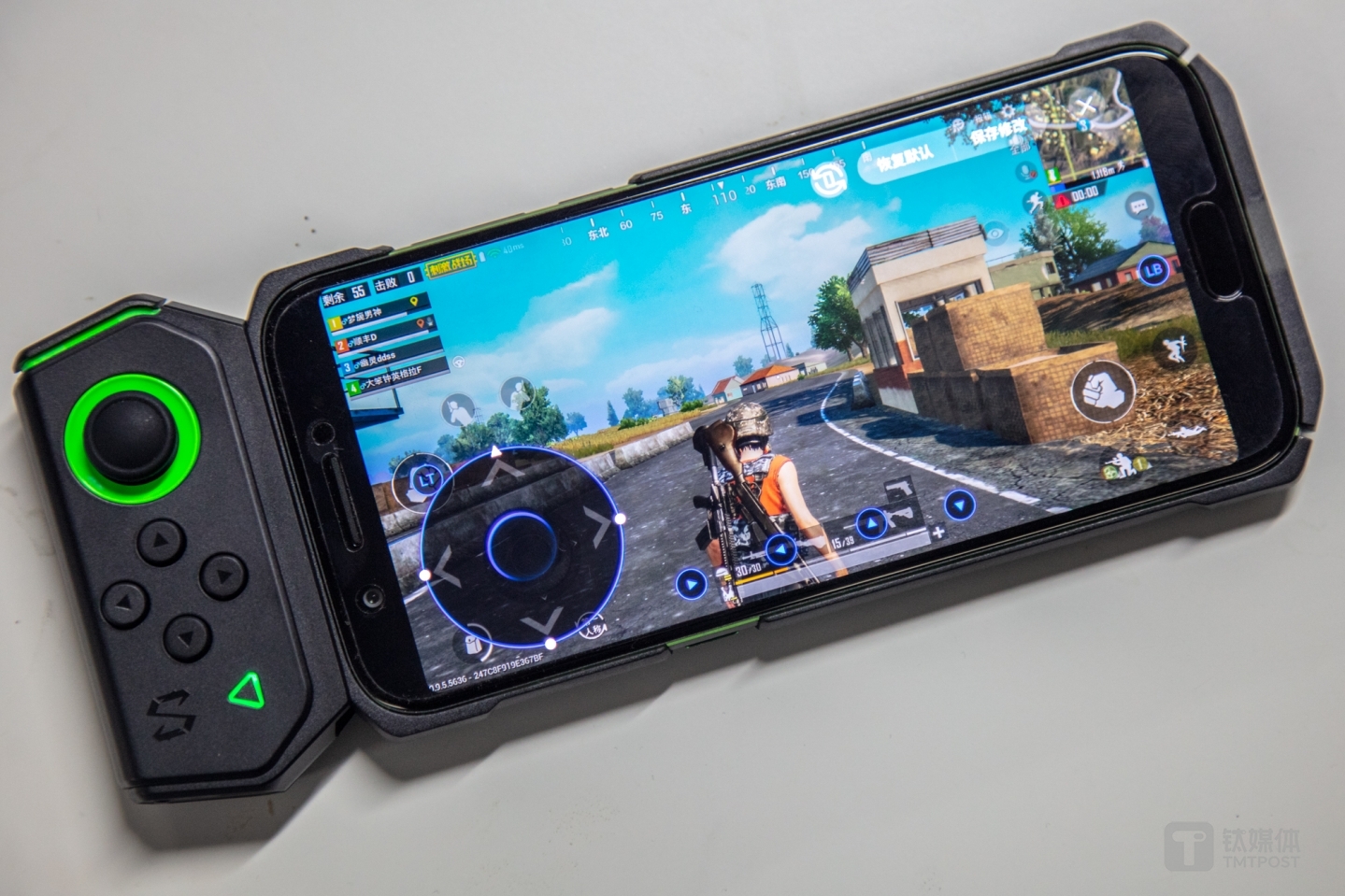 黑鲨二代游戏手柄