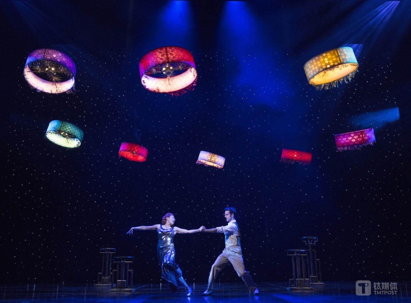 Verity Studios 的無人機在百老匯劇院里大放異彩