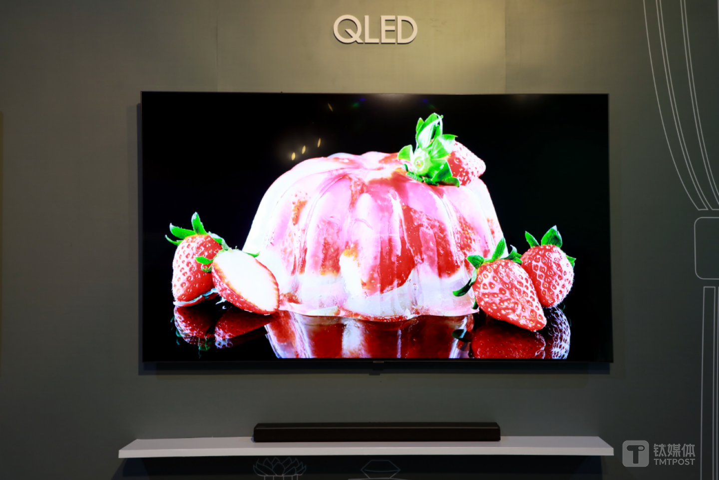 QLED带来高对比度和更好暗场体现