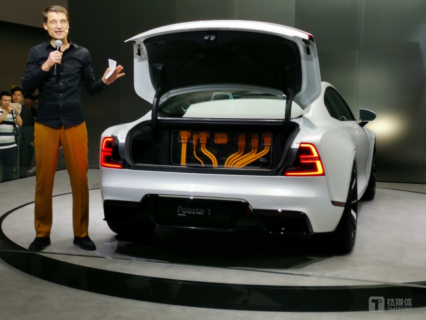 Polestar 1的混动单元位于后备箱当中