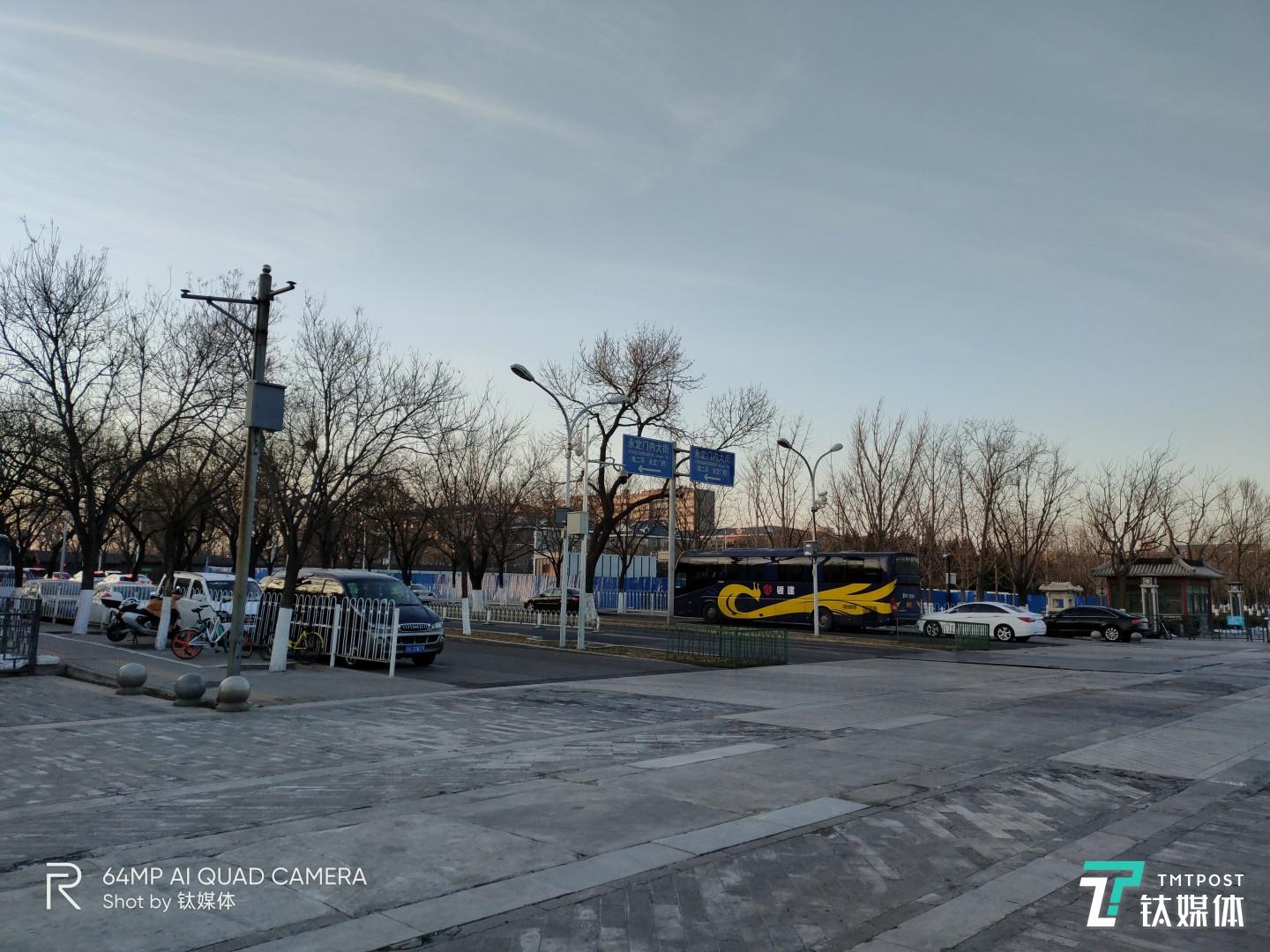 主摄未变焦 焦距:5.58 毫米;光圈:f/1.8;快门速度:1/417。