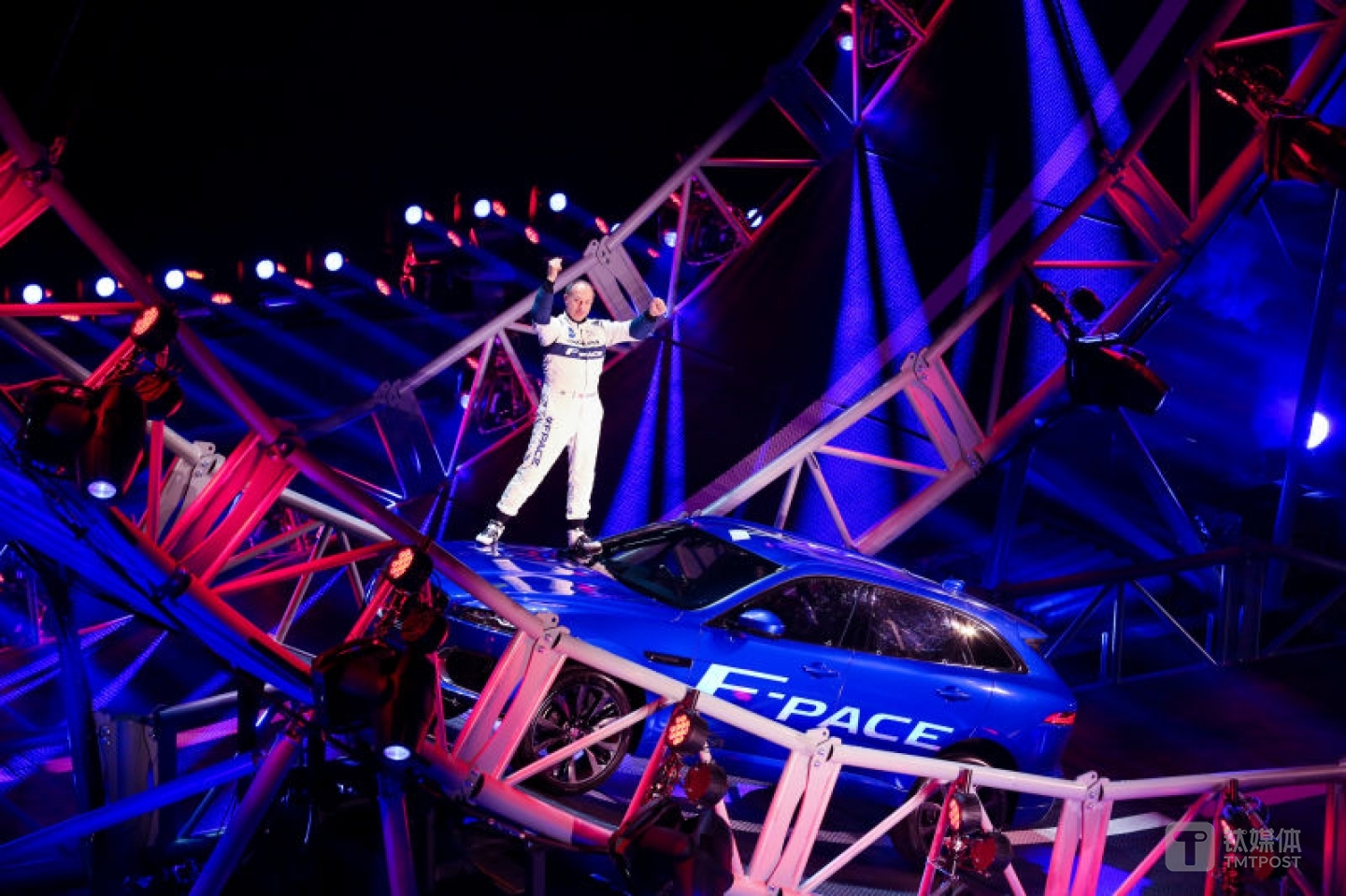 赛车手特里&middot;格兰特（Terry Grant）挑战完成