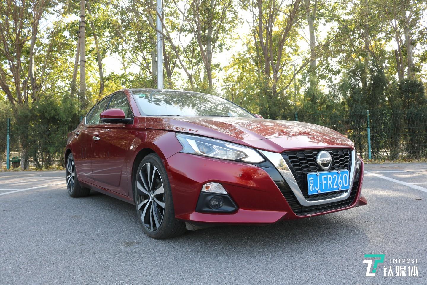 第七代东风日产天籁