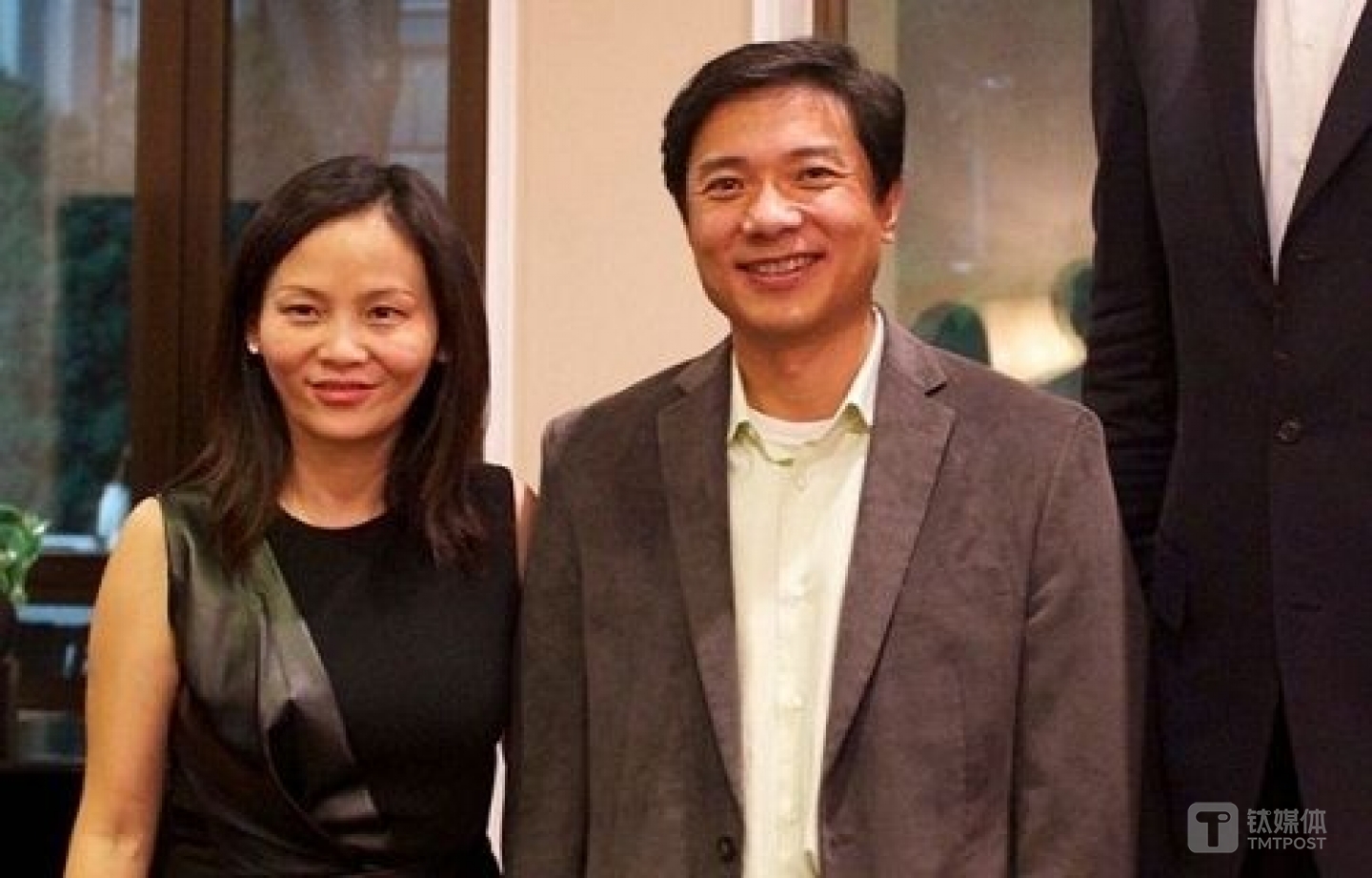 与陆奇同时回到百度的，还有李彦宏的夫人马东敏。