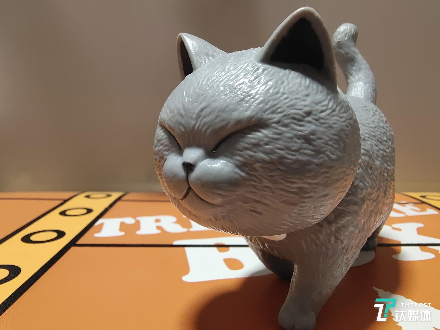 微距模式-焦距：2.13mm，光圈：f/2.2，快门速度：0.03s。