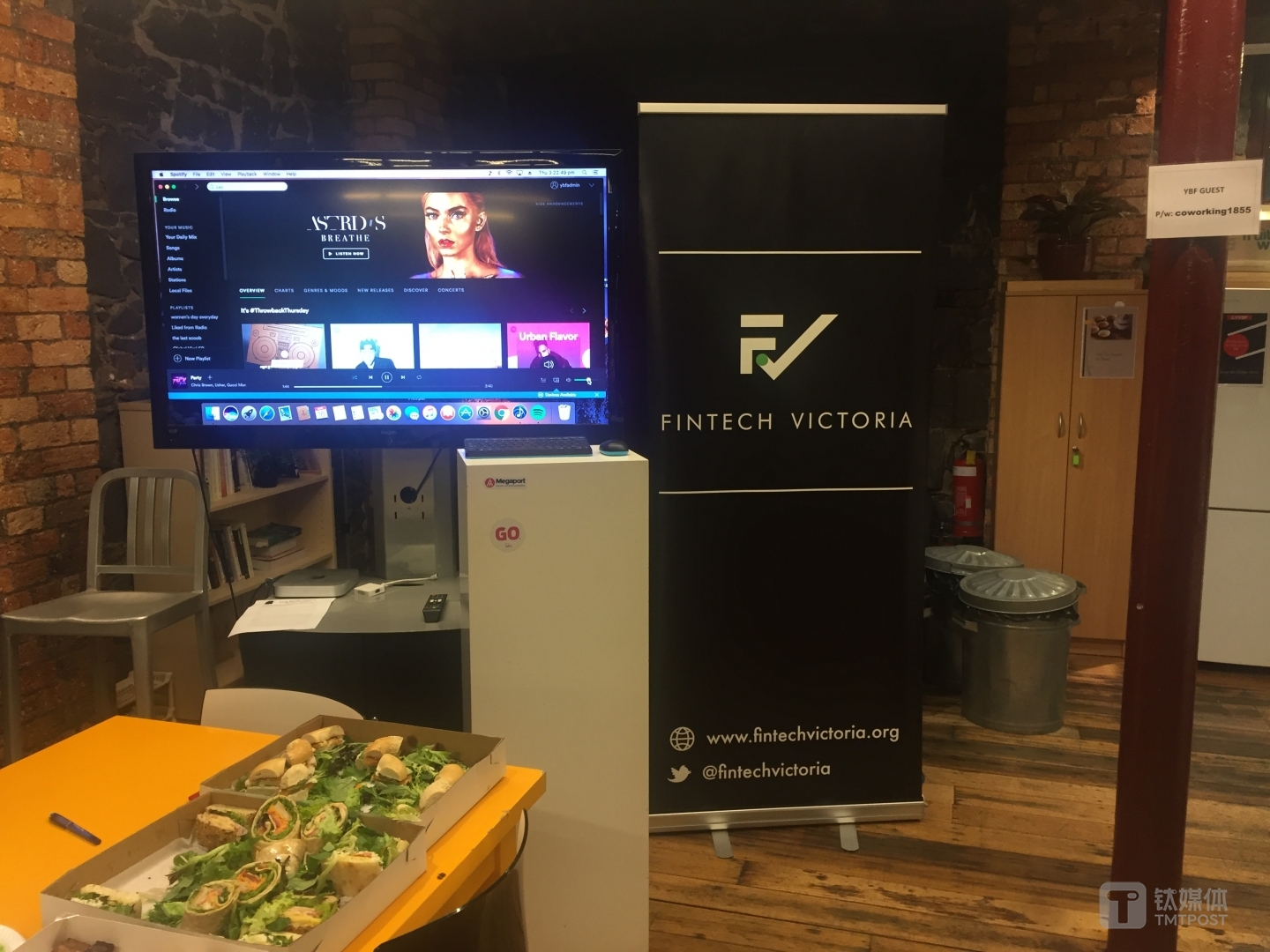 Fintech Victoria办公室经常举办创业者冷餐会