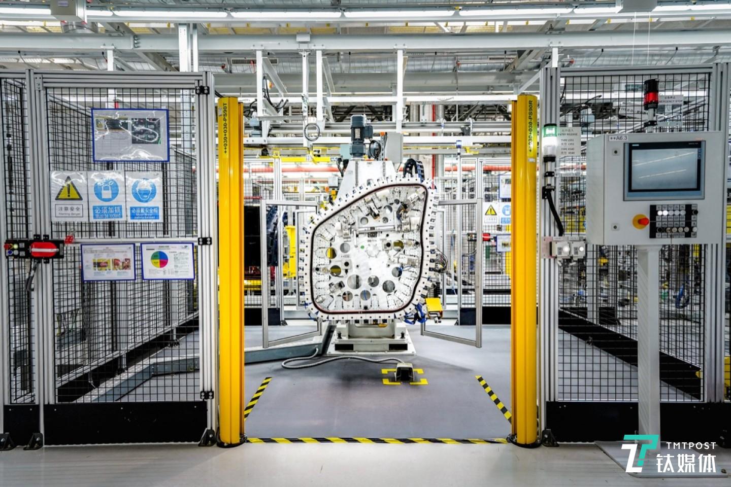 门胶条自动镶嵌