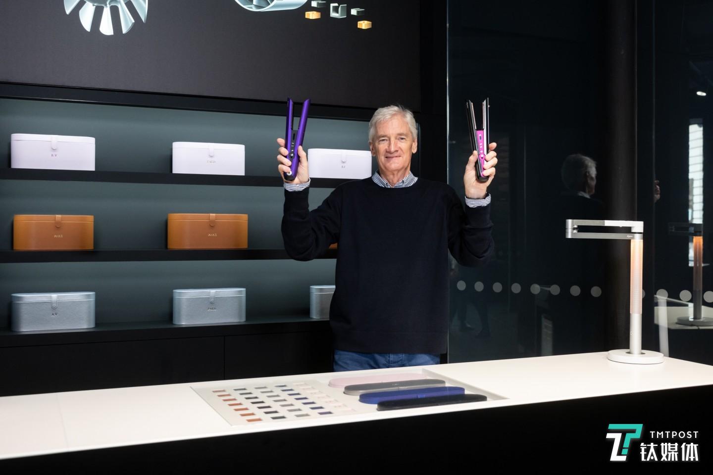 戴森创始人&首席工程师詹姆斯&middot;戴森（James Dyson）揭晓全新戴森Dyson Corrale美发直发器