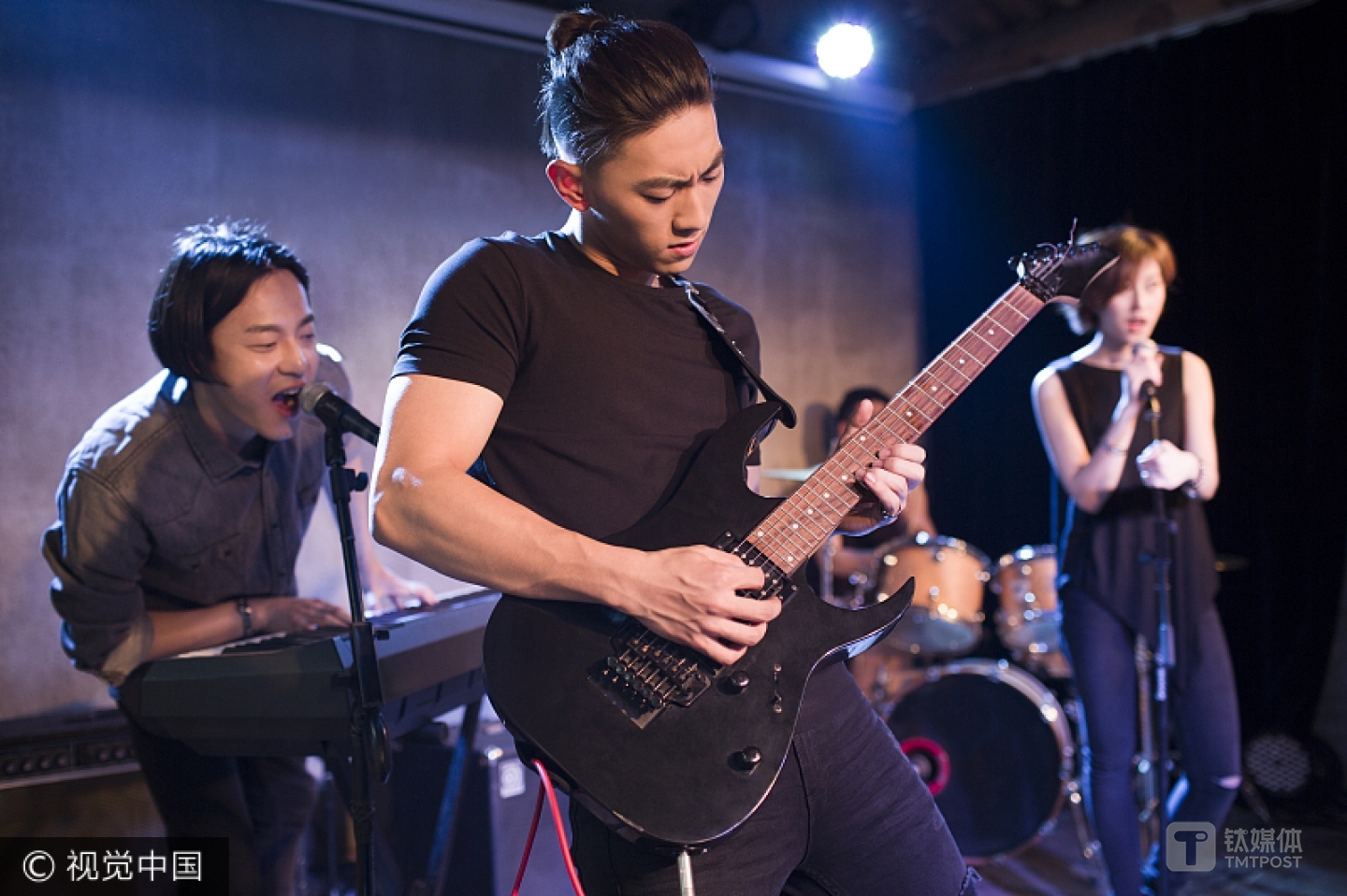 题图来自：视觉中国