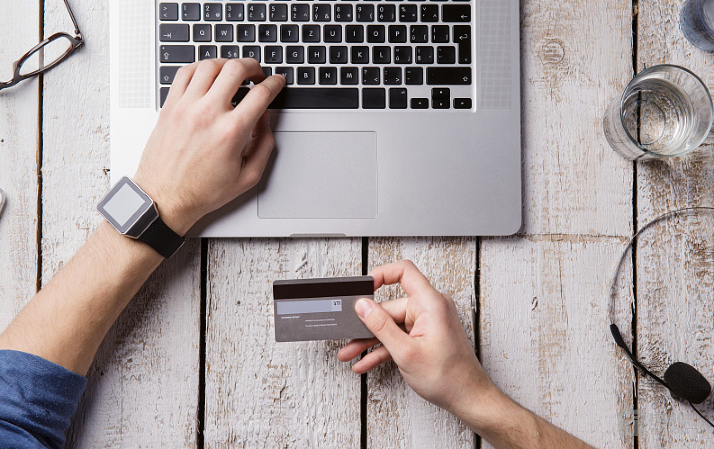 题图来自：视觉中国