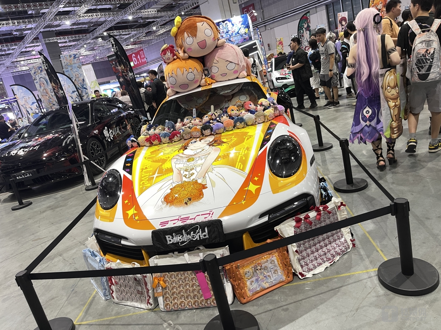 BW2025展区随处可见的&ldquo;痛车&rdquo;（拍摄/李程程）