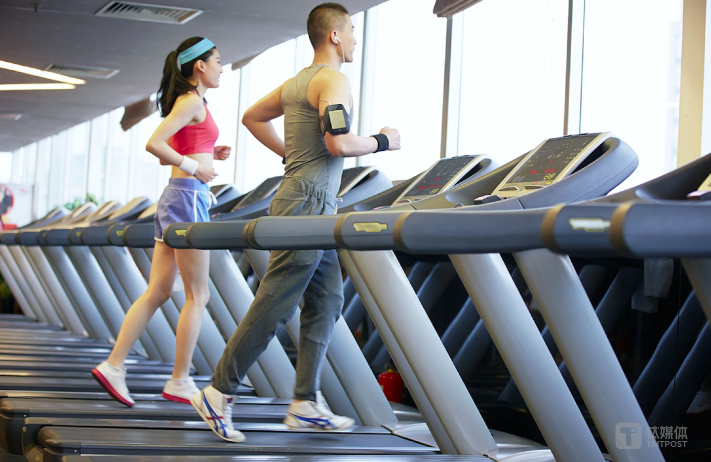 题图来自：视觉中国